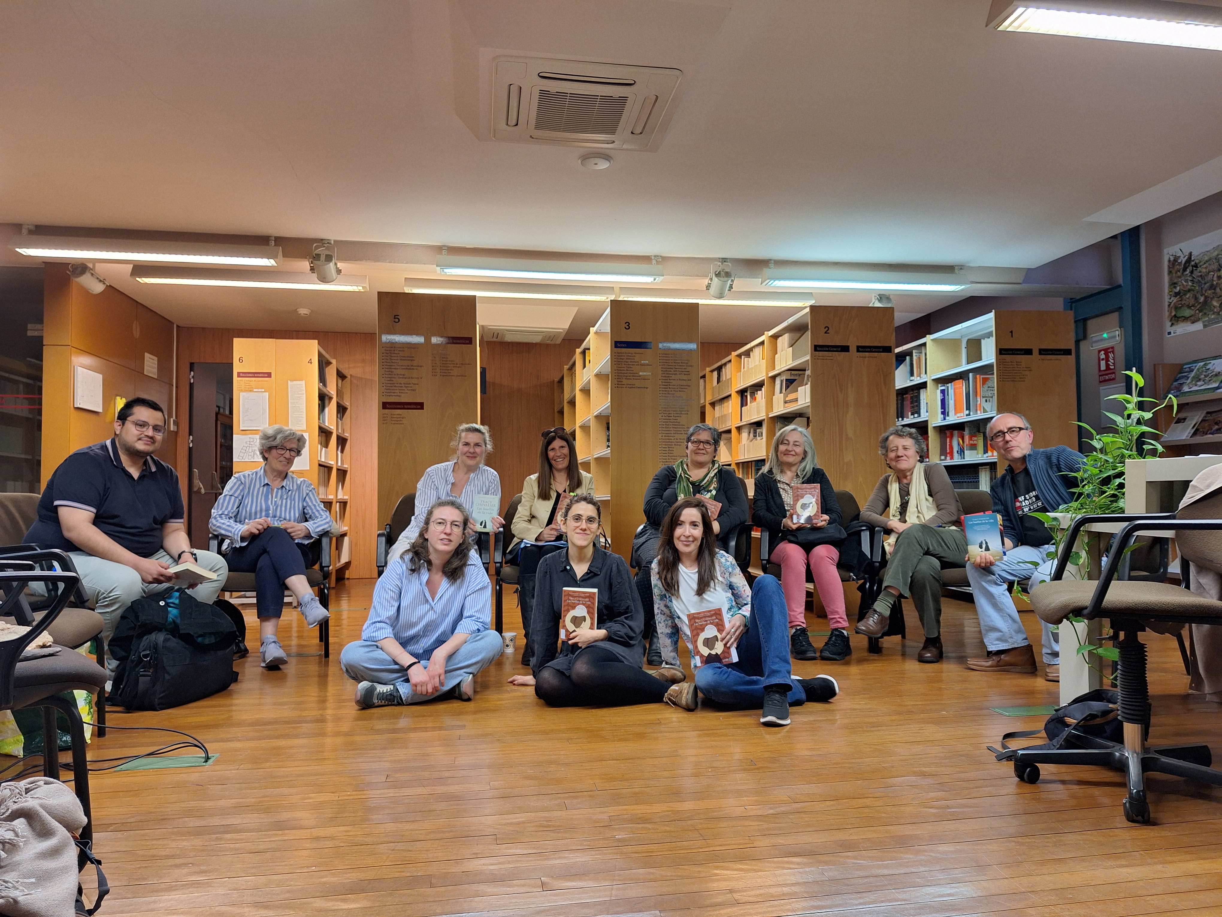 Participantes de la primera sesión del club de lectura