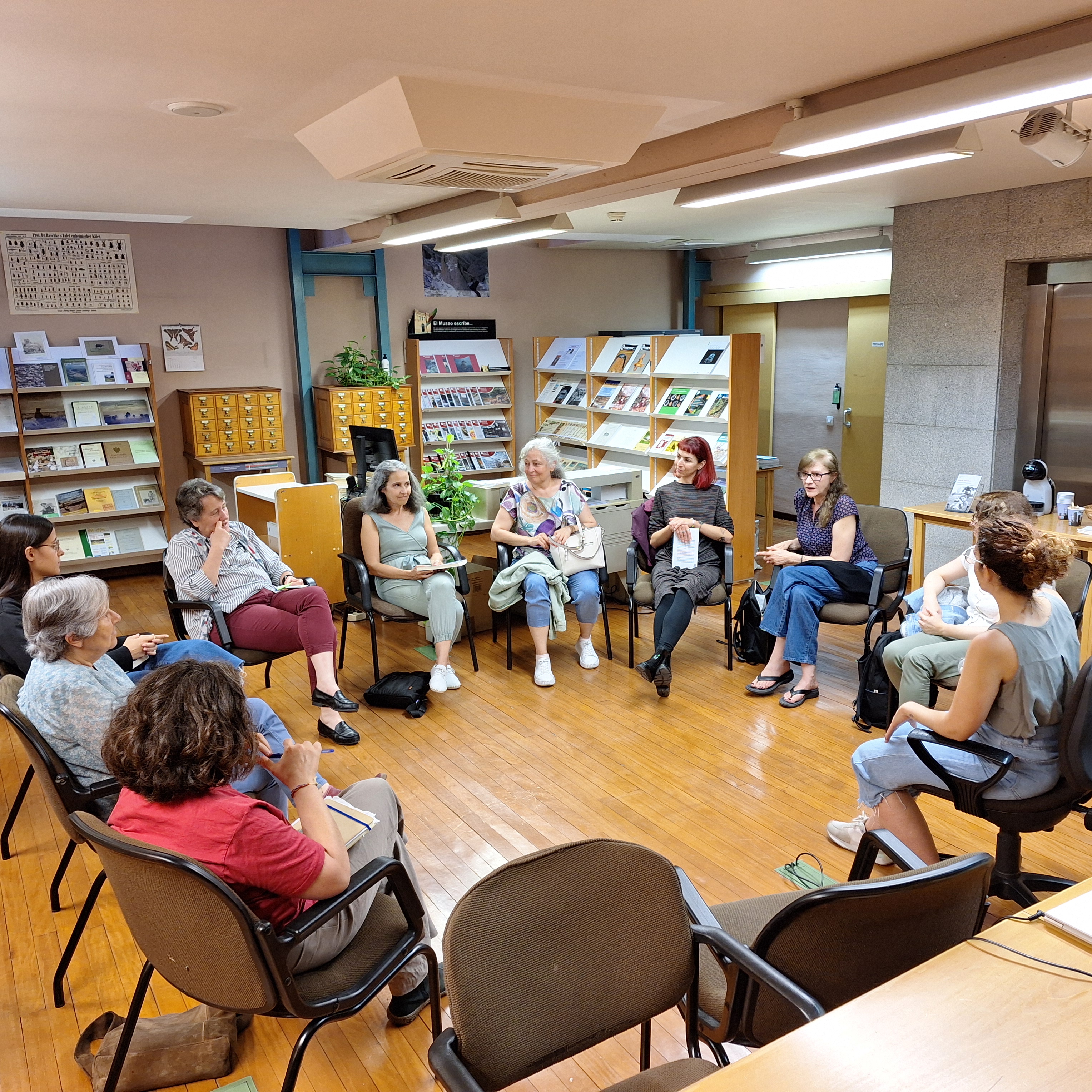 Participantes de la segunda sesión del club de lectura