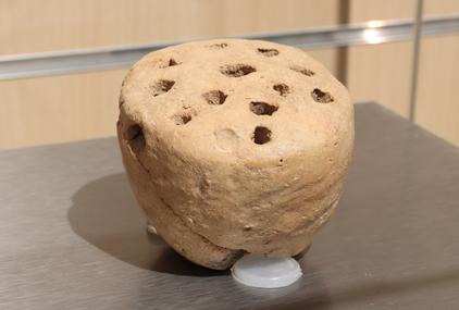 quesera hecha de cerámica del calcolítico